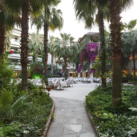 Bieno Venues Hotel Side